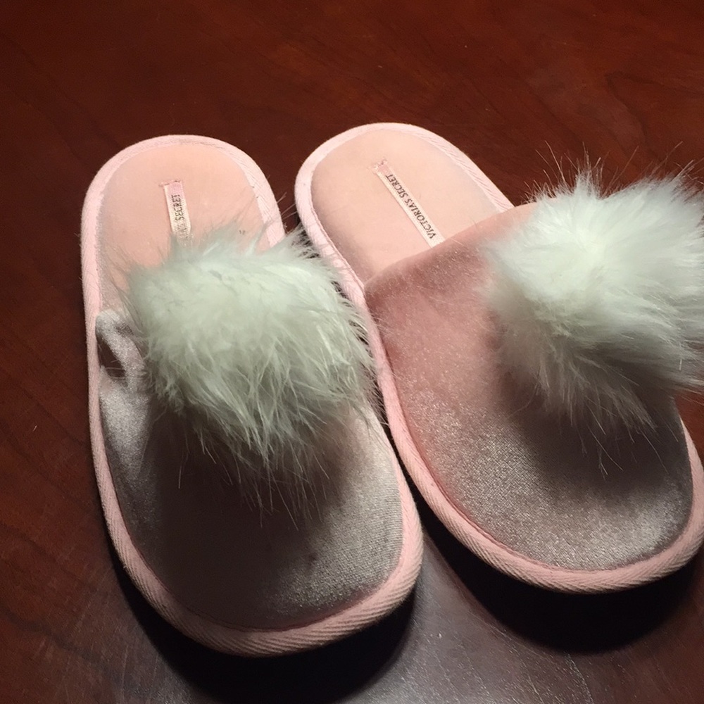 Victoria’s Secret Slippers